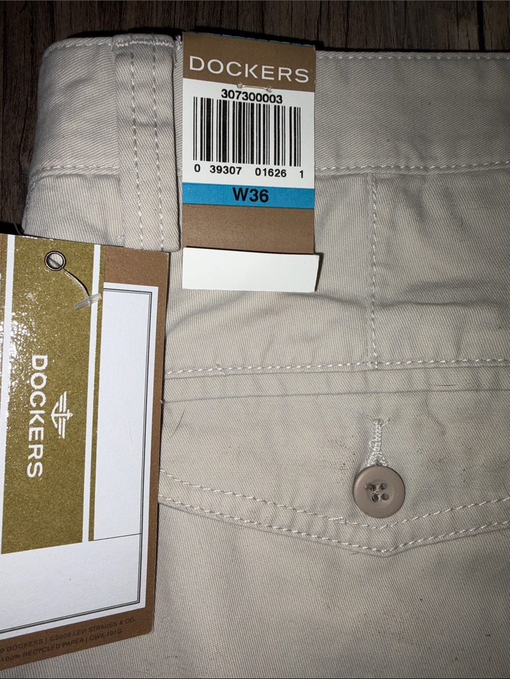 NWT Dockers Men's Size W36 Light Khaki Cargo Shorts - Beige/Tan - Picture 5 of 6